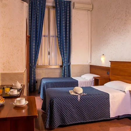 Hotel Luciani 2*