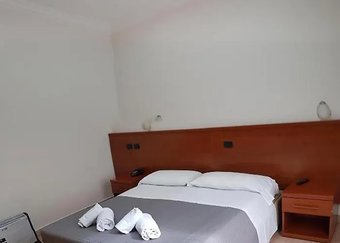 Szálloda Luciani 2*