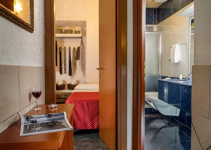 Szálloda Luciani 2*