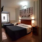 Luciani 2* Róma